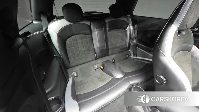 Mini Cooper S 2021 Красный из Кореи, фото 3