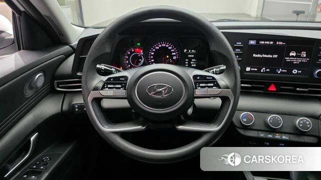 Hyundai Avante (CN7) 2022 Белый из Кореи, фото 3