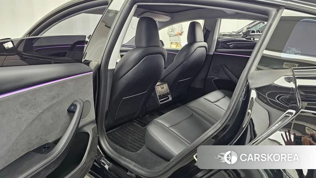 Tesla Model 3 2024 Черный из Кореи, фото 3
