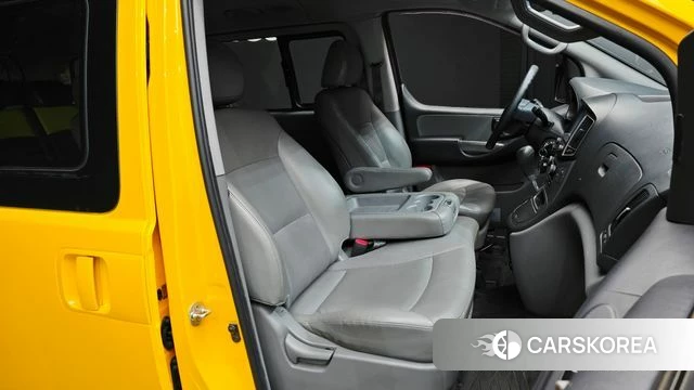 Hyundai The New Grand Starex 2020 Желтый из Кореи, фото 3
