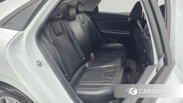Hyundai Avante (CN7) 2022 Белый из Кореи, фото 3