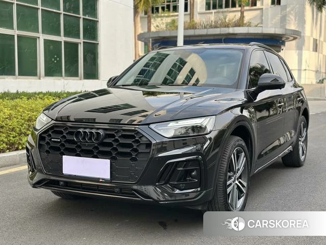 Audi Q5L 2022 Черный из Китая, фото 3