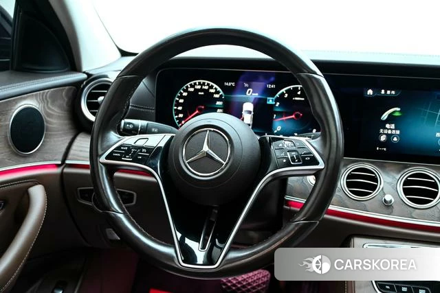 Mercedes-Benz E-Class 2021 Черный из Китая, фото 3