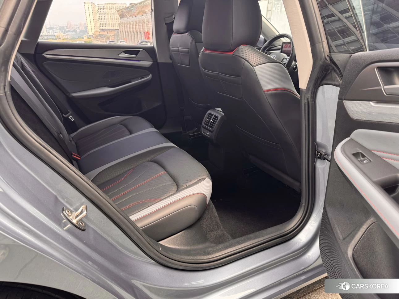 Volkswagen Lamando 2022 Серебристо-серый из Китая, фото 3