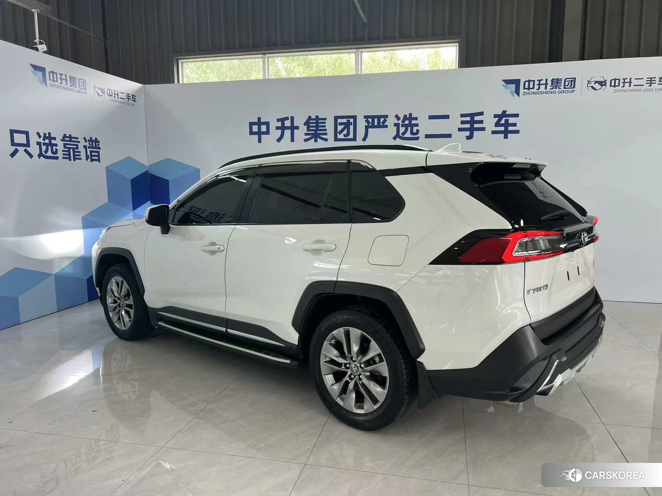 Toyota Wildlander 2020 Белый из Китая, фото 3