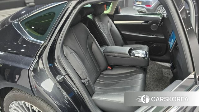 Genesis Electrified G80 (RG3) 2022 Черный из Кореи, фото 3