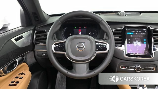 Volvo XC90 second Generation 2023 Белый из Кореи, фото 3
