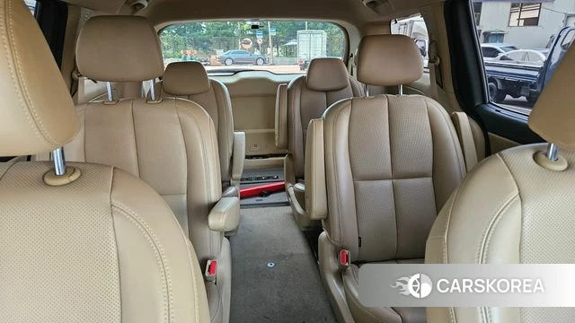 Kia The New Carnival 2019 Белый из Кореи, фото 3
