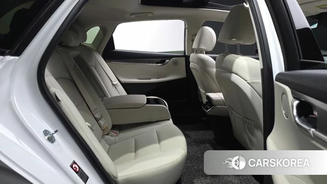 Hyundai The New Grandeur IG Hybrid 2021 Белый из Кореи, фото 3