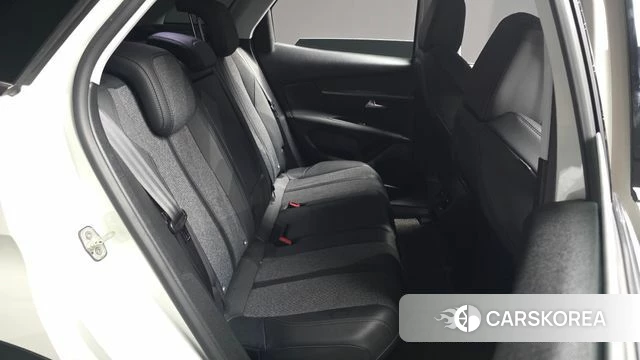 Peugeot 3008 second generation 2019 Белый из Кореи, фото 3