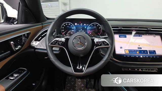 Mercedes-Benz E-Class W214 2025 Белый из Кореи, фото 3