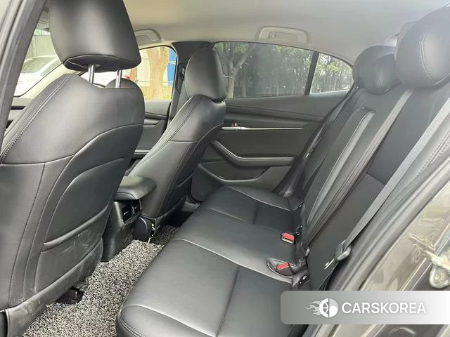 Mazda 3 2021 Темно-серый из Китая, фото 3