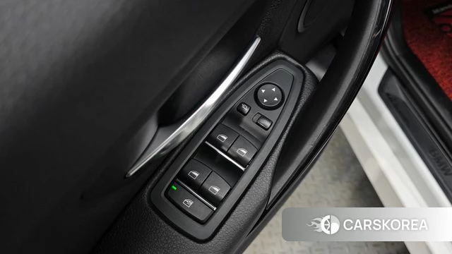 BMW 3 Series (F30) 2018 Белый из Кореи, фото 3