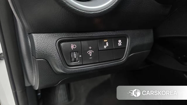 Kia The New K3 2nd generation 2023 Белый из Кореи, фото 3