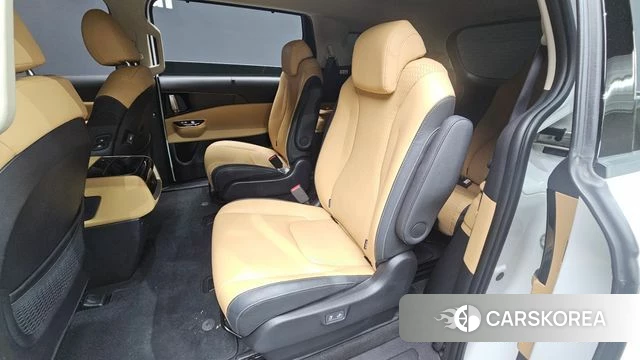Kia Carnival 4th generation 2023 Белый из Кореи, фото 3
