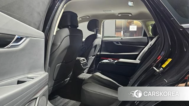 Genesis G80 (RG3) 2025 Черный из Кореи, фото 3