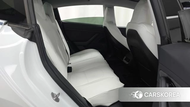 Tesla Model 3 2020 Белый из Кореи, фото 3
