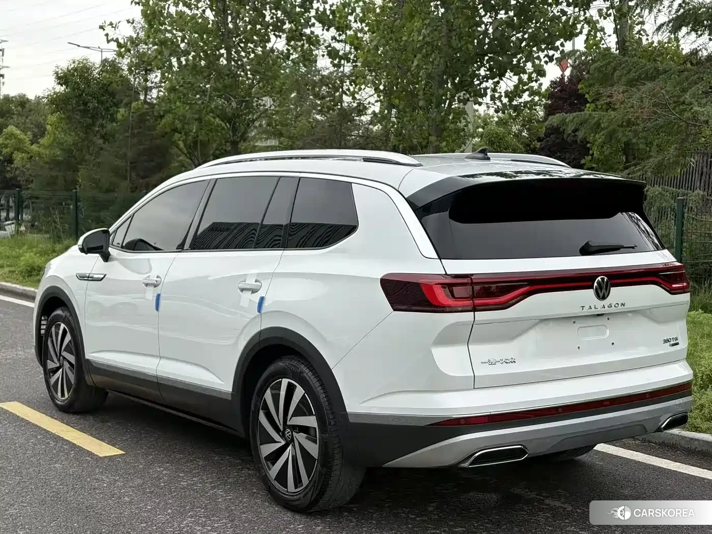 Volkswagen Talagon 2021 Белый из Китая, фото 3