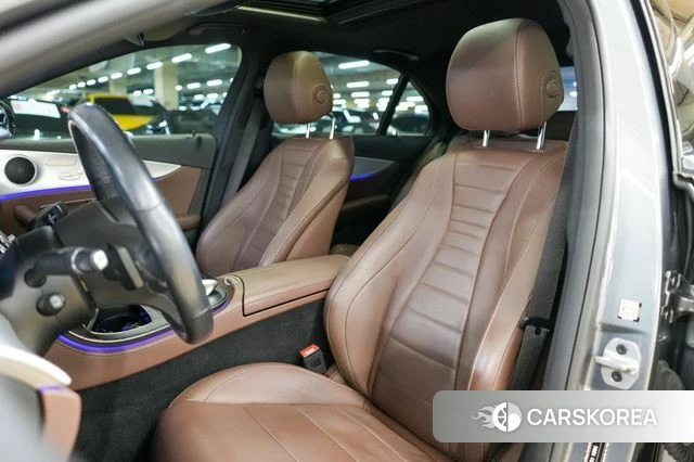 Mercedes-Benz E-Class W213 2020 Серый из Кореи, фото 3