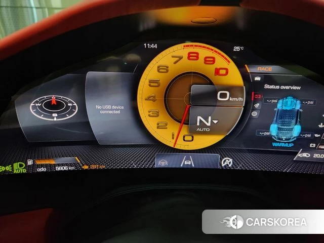 Ferrari Rome 2025 Жемчужный цвет из Кореи, фото 3