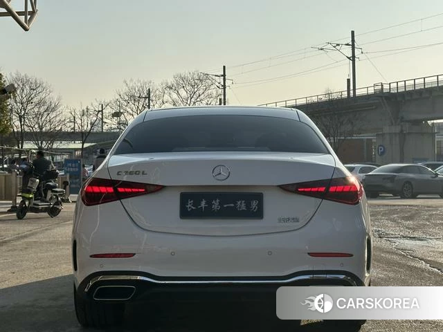 Mercedes-Benz C-class 2024 Белый из Китая, фото 3