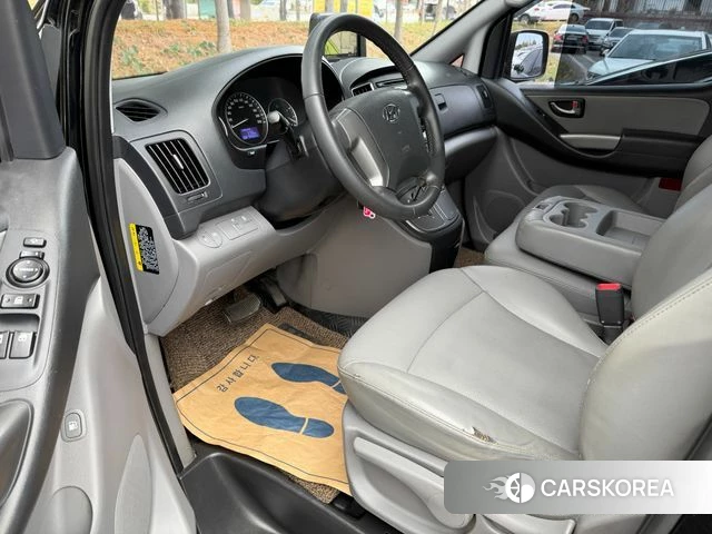 Hyundai The New Grand Starex 2018 Черный из Кореи, фото 3