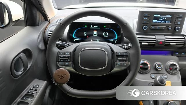 Hyundai Casper 2023 Белый из Кореи, фото 3