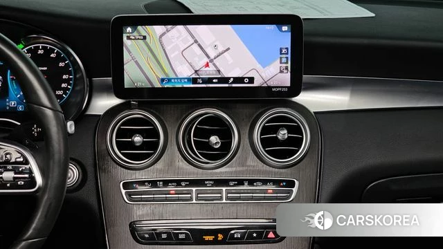 Mercedes-Benz GLC-Class X253 2021 Черный из Кореи, фото 3