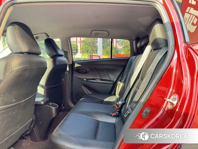 Toyota Yaris L 2021 Красный из Китая, фото 3