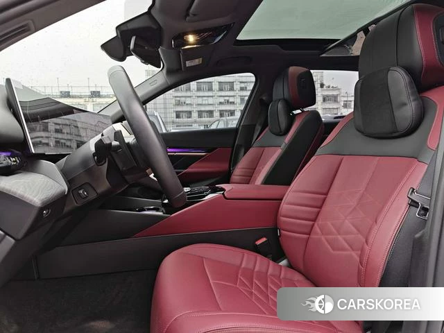 BMW 5 series 2025 Черный из Китая, фото 3