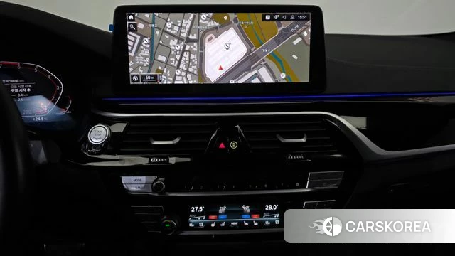 BMW 5 Series (G30) 2022 Черный из Кореи, фото 3