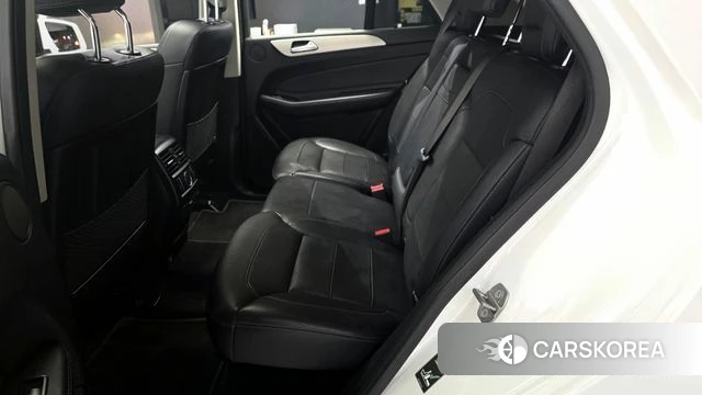 Mercedes-Benz GLE - Class W166 2018 Белый из Кореи, фото 3