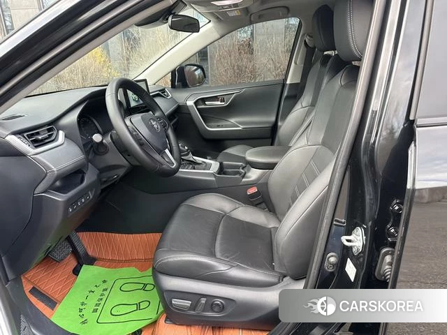 Toyota Wildlander 2024 Черный из Китая, фото 3