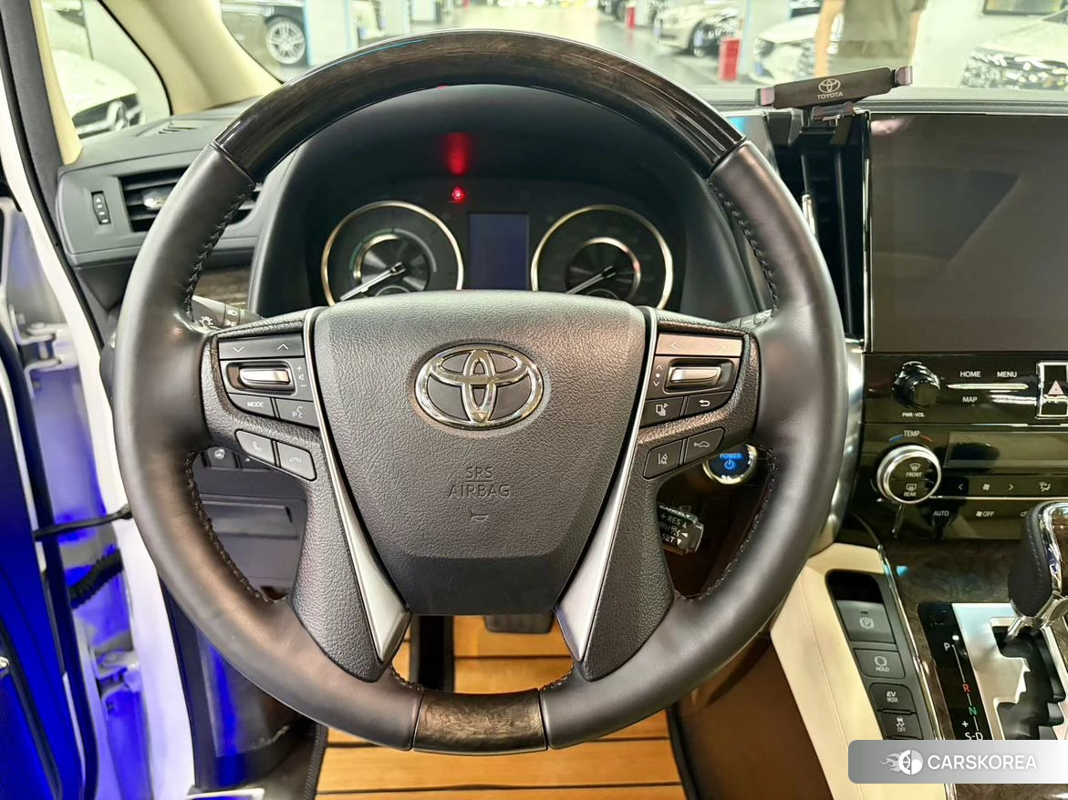 Toyota Vellfire 2021 Белый из Китая, фото 3
