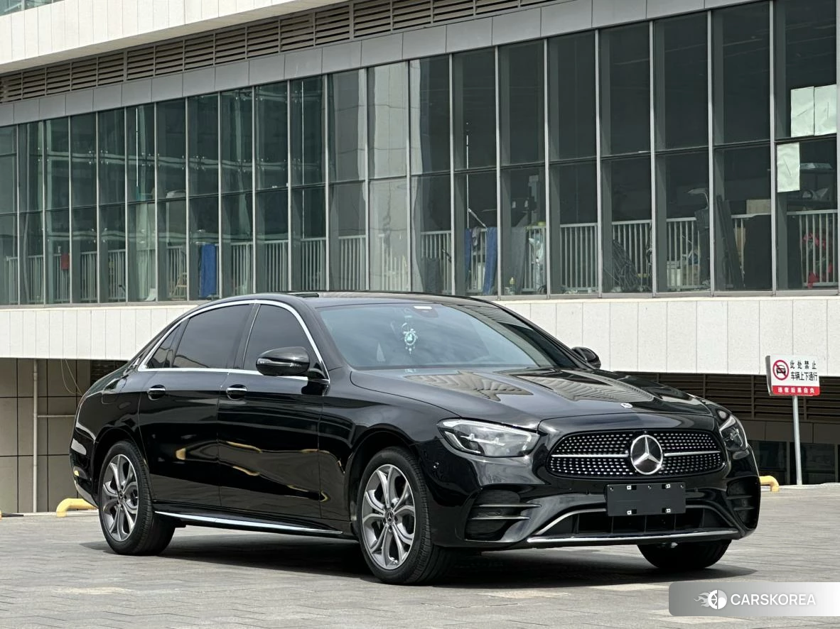 Mercedes-Benz E-Class 2022 Черный из Китая, фото 3