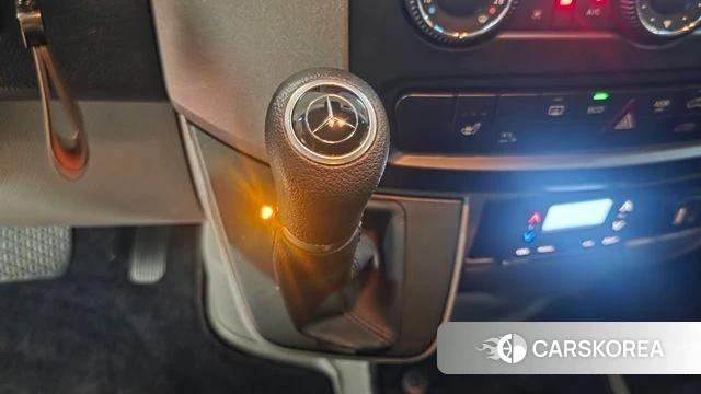 Mercedes-Benz Sprinter 2018 Белый из Кореи, фото 3