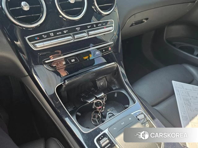 Mercedes-Benz GLC-Class X253 2020 Белый из Кореи, фото 3