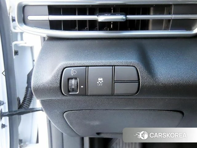 Hyundai The New Avante (CN7) 2023 Белый из Кореи, фото 3