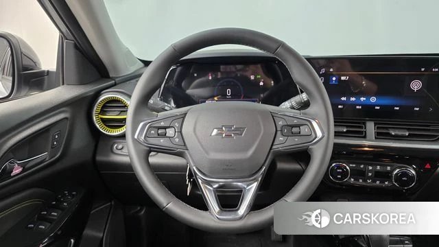 Chevrolet (GM Daewoo) Trax Crossover 2023 Серый из Кореи, фото 3