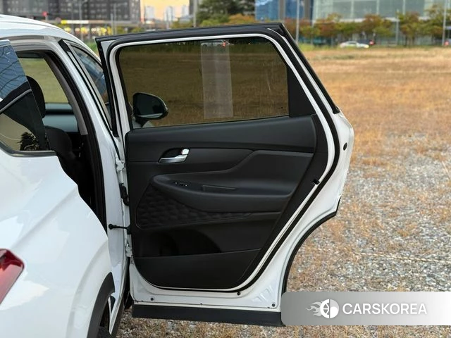 Hyundai The New Santa Fe 2022 Белый из Кореи, фото 3