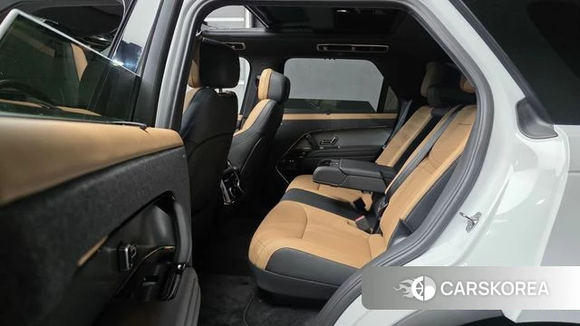 Land Rover Range Rover Sport 3rd Generation 2025 Белый из Кореи, фото 3
