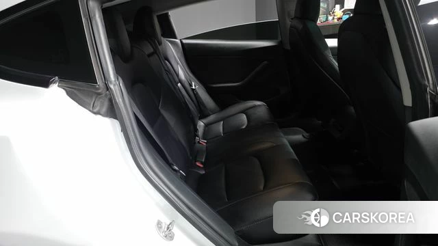 Tesla Model 3 2022 Белый из Кореи, фото 3