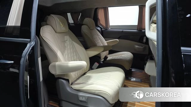 Kia The New Carnival 4th Generation 2024 Черный из Кореи, фото 3