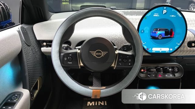 Mini Cooper Electric 4th Generation 2024 Синий из Кореи, фото 3