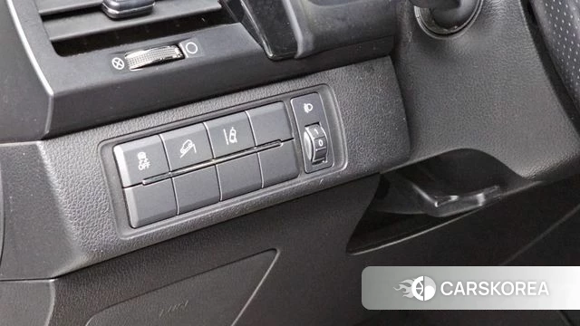 Ssangyong Rexton Sports Cannes 2020 Белый из Кореи, фото 3