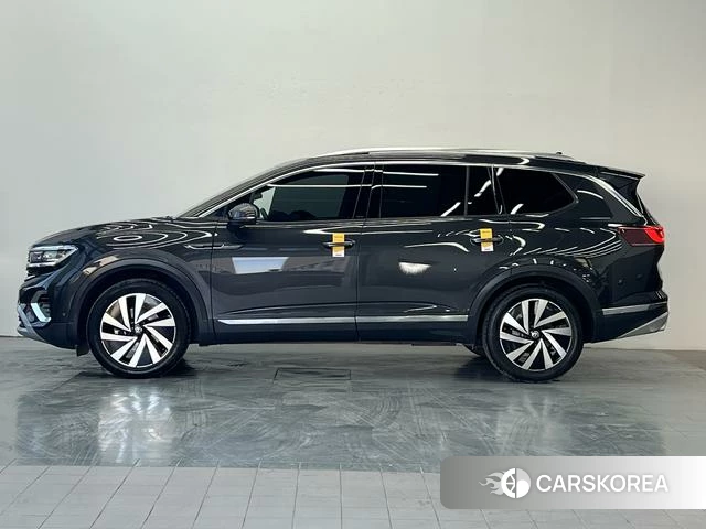Volkswagen Talagon 2022 Черный из Китая, фото 3