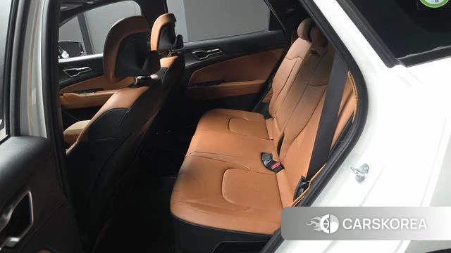 Kia Sportage 5th Generation Hybrid 2022 Белый из Кореи, фото 3