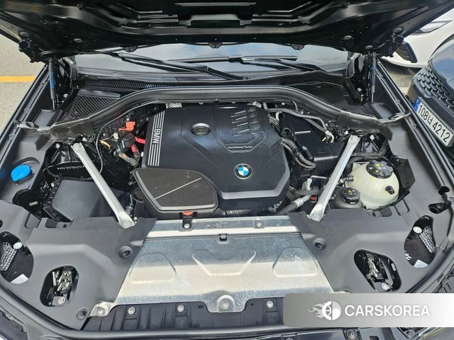 BMW X4 (G02) 2024 Черный из Кореи, фото 3
