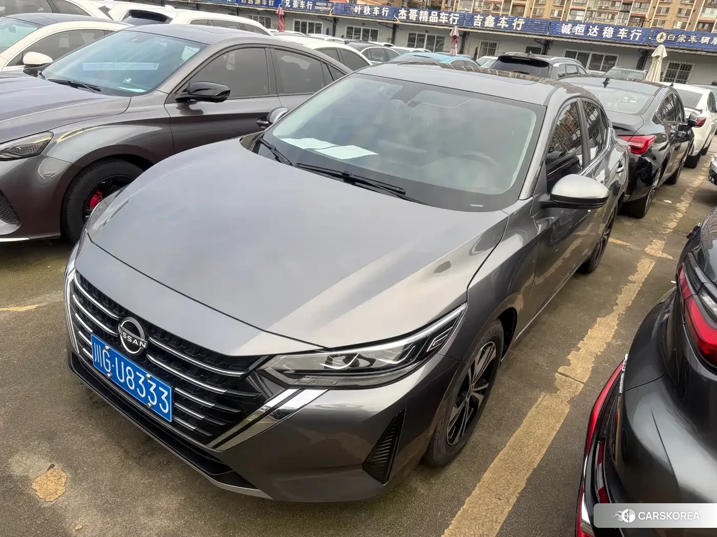Nissan Sylphy 2023 Silver/gray из Китая, фото 3