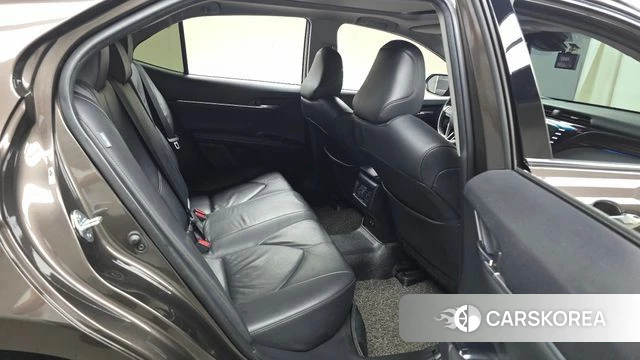 Toyota Camry (XV70) 2019 Коричневый из Кореи, фото 4
